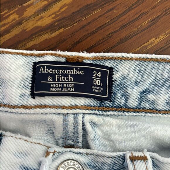 Abercrombie high rise distressed mom jeans 00S 100% cotton - Picture 2 of 11